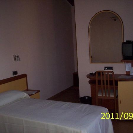 Villa Gioconda Resort Migliarino Экстерьер фото